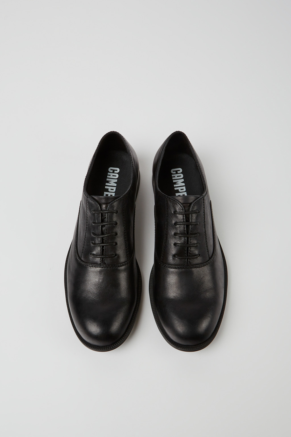 ローファー・オックスフォード CAMPER Woman Oxford shoes Black K201258-001 PIX 0 Amazon.com | Camper Women's Mil Neuman K200510 Shoes, Black