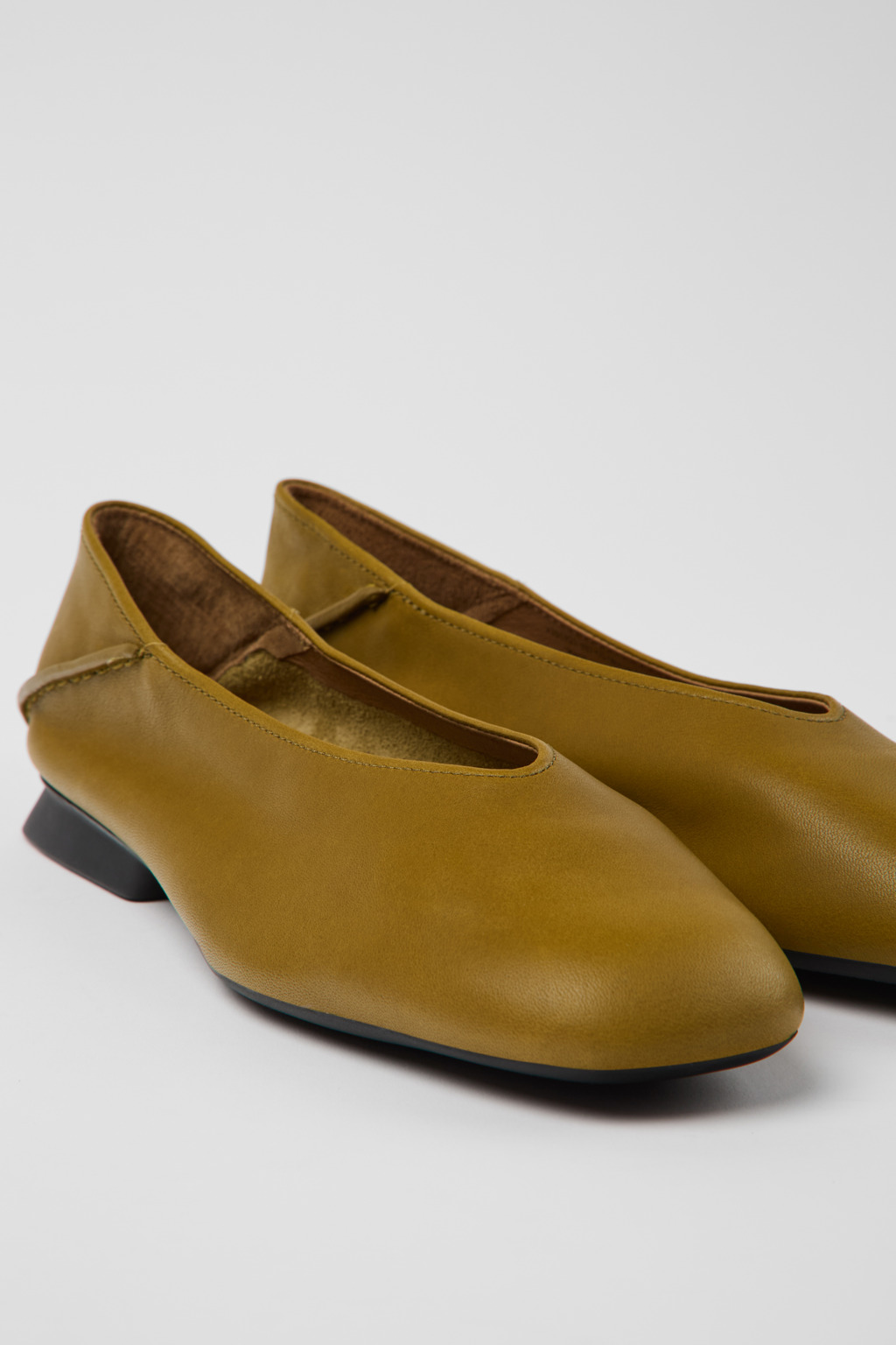 Casi Casi Green Formal Shoes for Women - Spring/Summer
