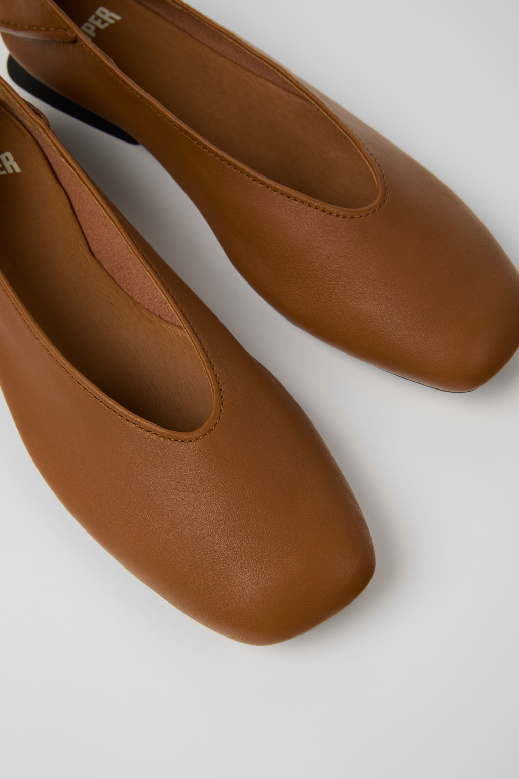 Casi Casi Brown Flat Shoes for Women - Autumn / Winter collection