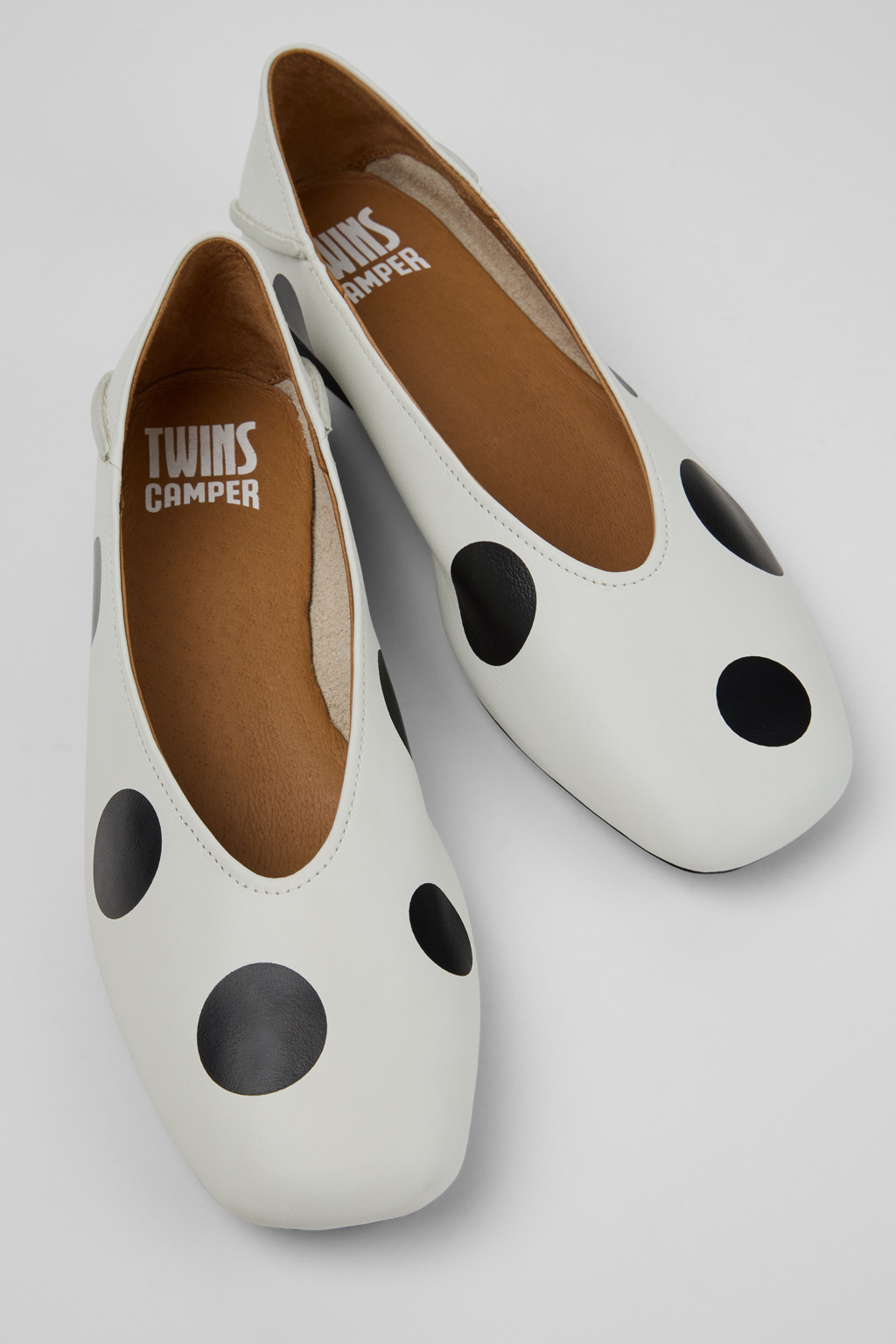 Twins White Flat Shoes for Women - Autumn / Winter collection