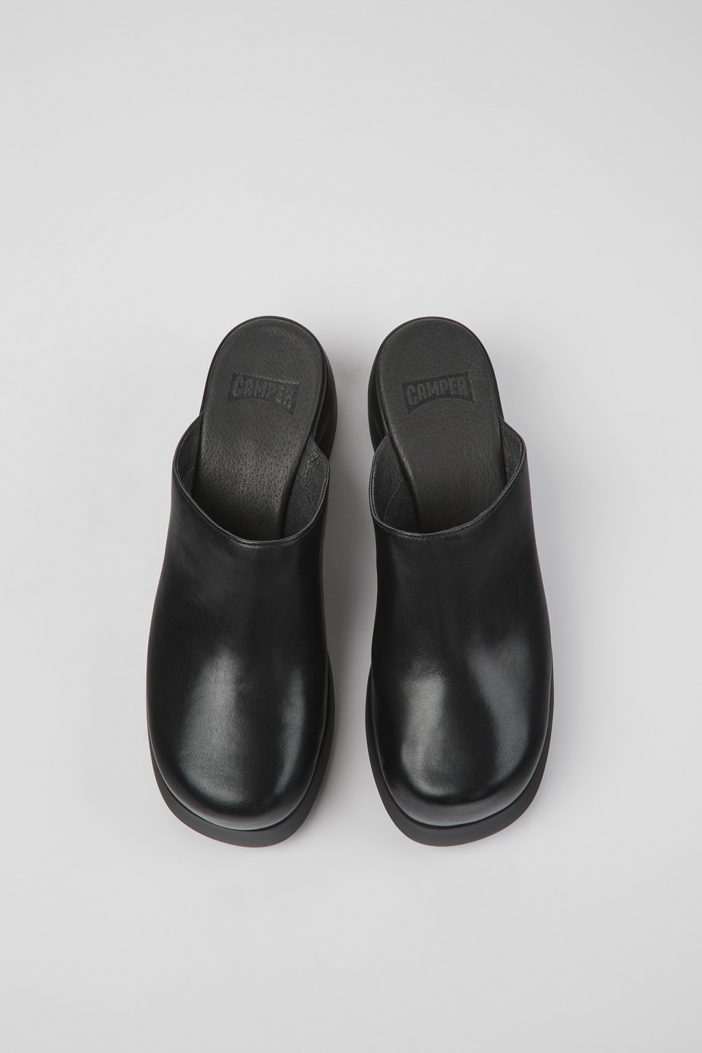 Kaah Black Clogs for Women - Spring/Summer collection - Camper 