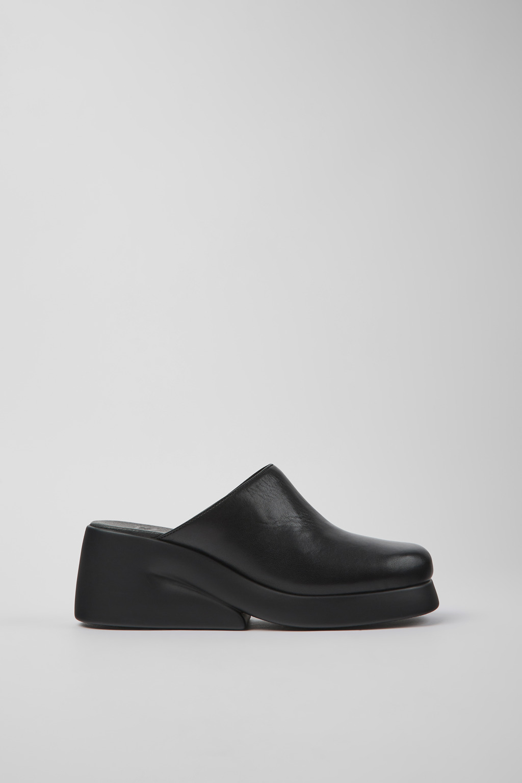 Kaah Black Clogs for Women - Spring/Summer collection - Camper USA