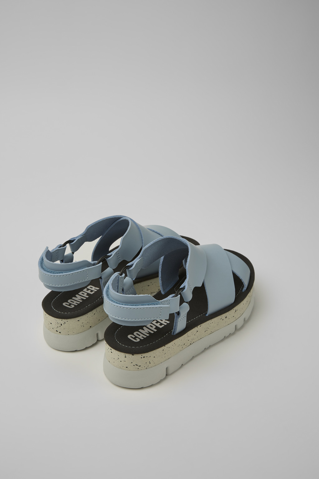 【人気】CAMPER oruga レディース サンダル 24㎝ 　夏　ブルー 人気】CAMPER oruga レディース サンダル 24㎝ 夏 ブルー - メルカリ