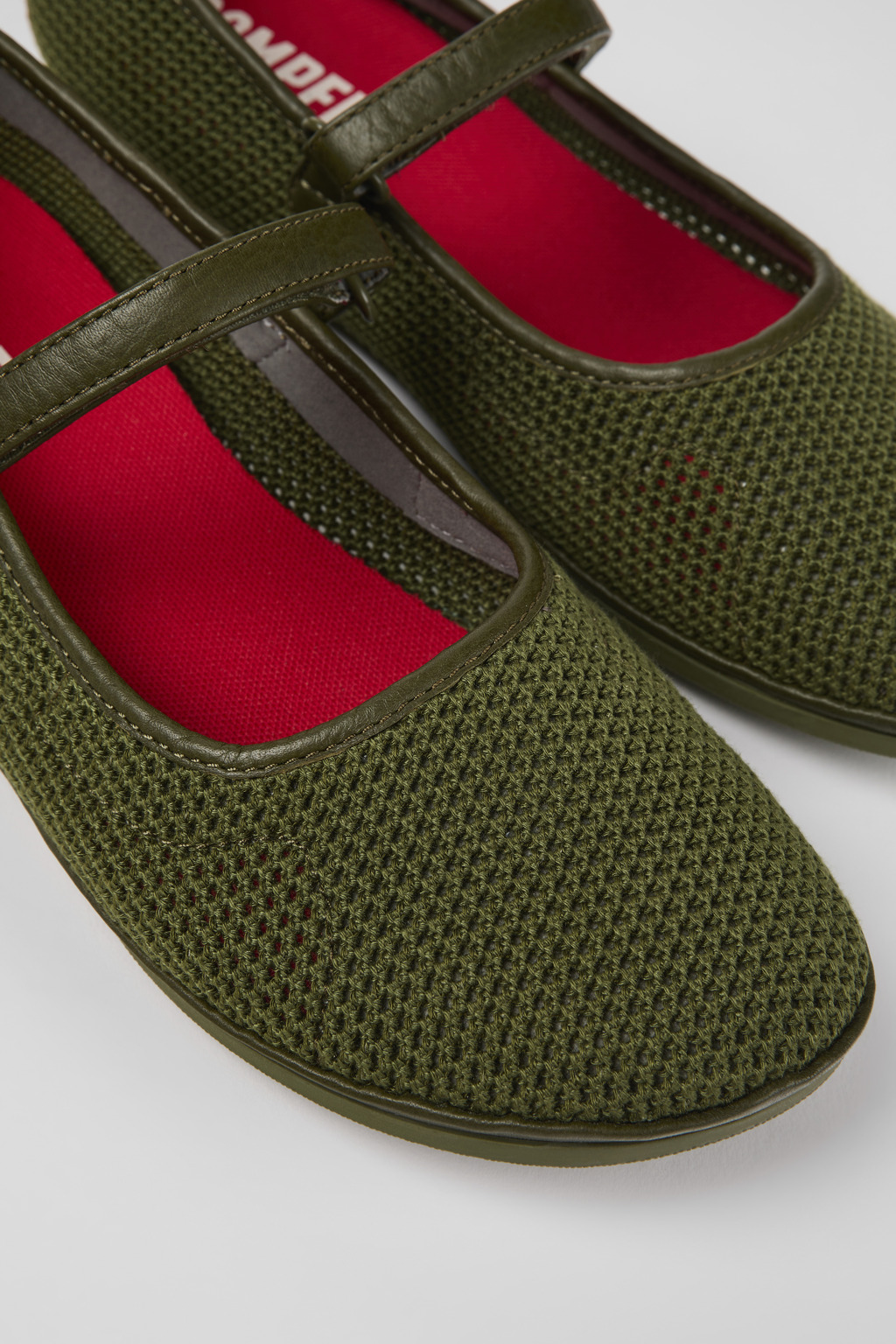 Right Green Ballerinas for Women - Fall/Winter collection - Camper USA