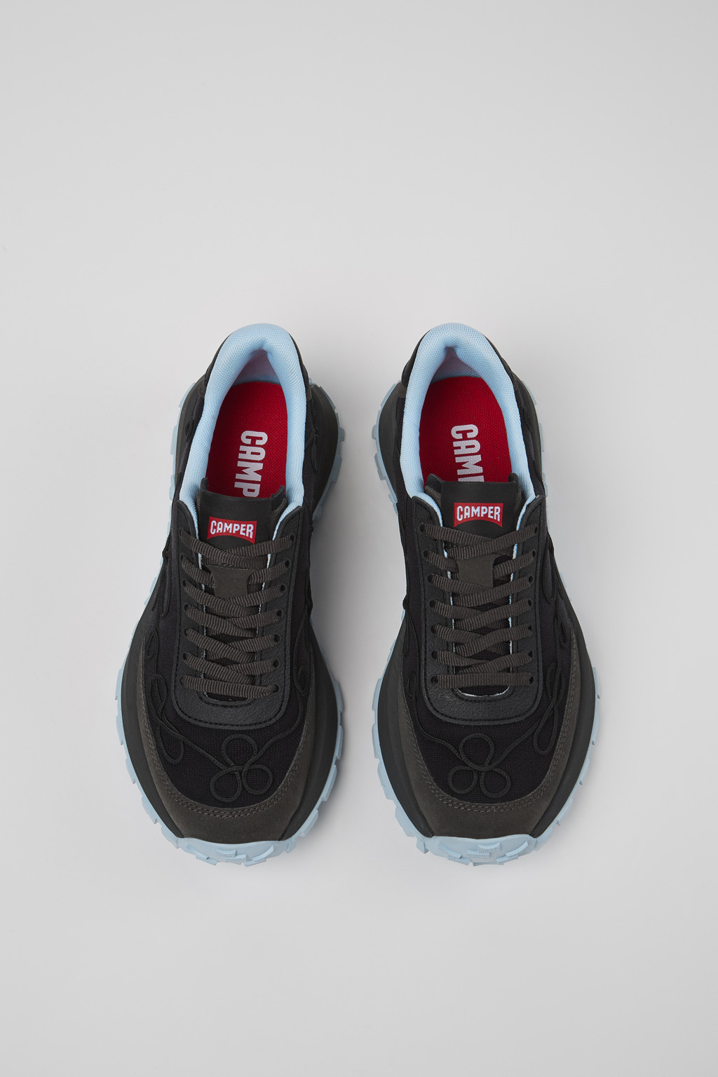 スニーカー CAMPER Woman Sneakers Black K201462-022 DRIFT TRAIL VIBRAM 0 Drift Trail Black Sneakers for Women - Spring/Summer