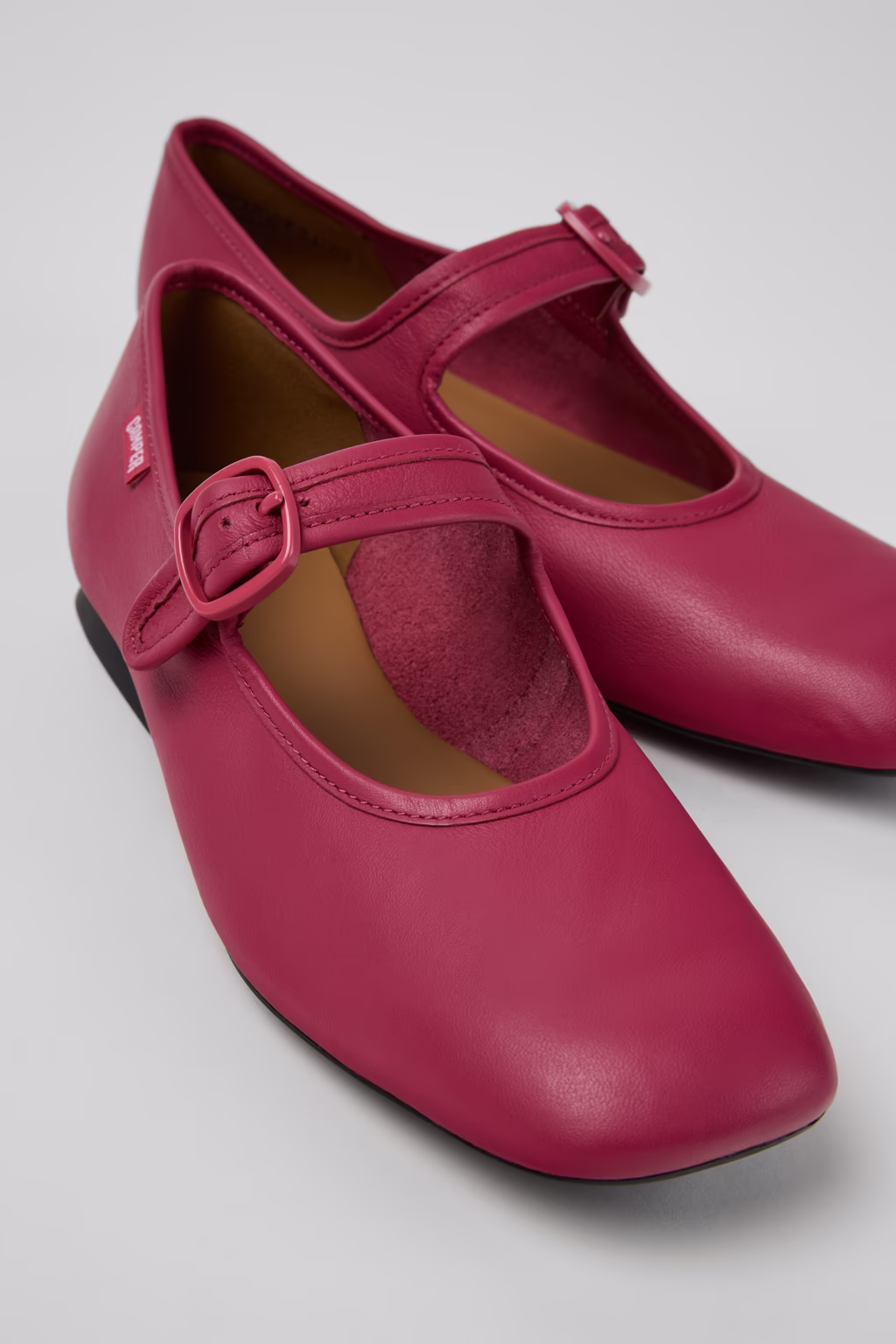 Camper shoe style