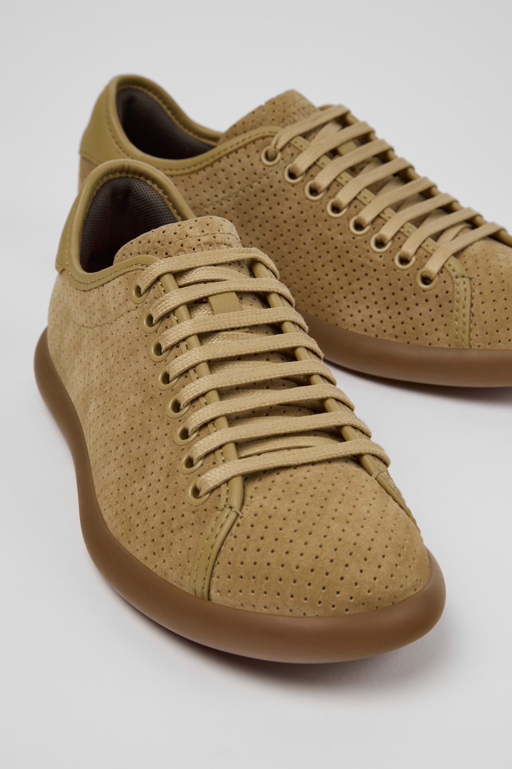 Pelotas Brown Sneakers for Women - Autumn / Winter collection