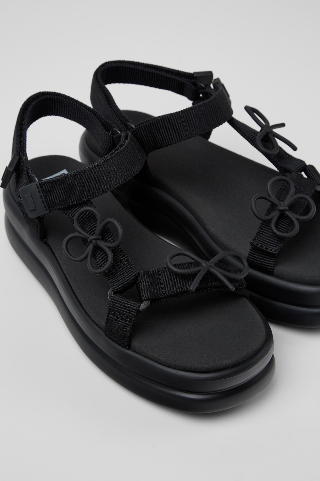 サンダル・ミュール   Women Sandals EN0EN02546 BDS BLACK 20240328_2_SHOES_SANDALSFLAT_2
