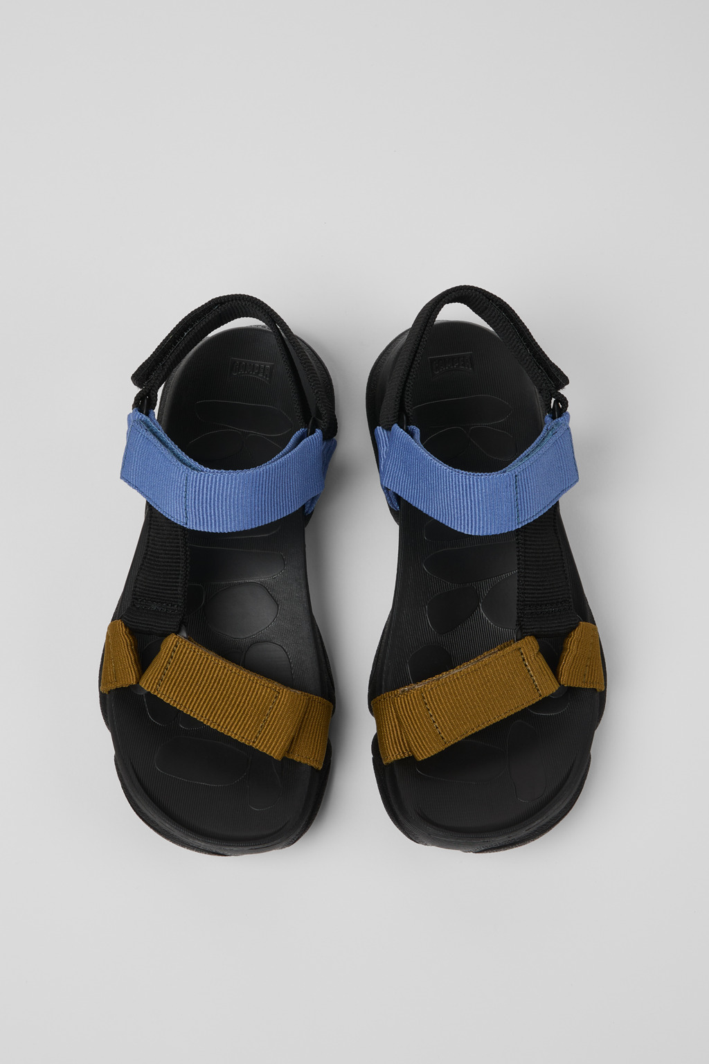 シューズ・サンダルその他 CAMPER Woman Flat sandals Black K201794-001 KARST SANDAL 0 Karst Black Sandals for Women - Spring/Summer collection