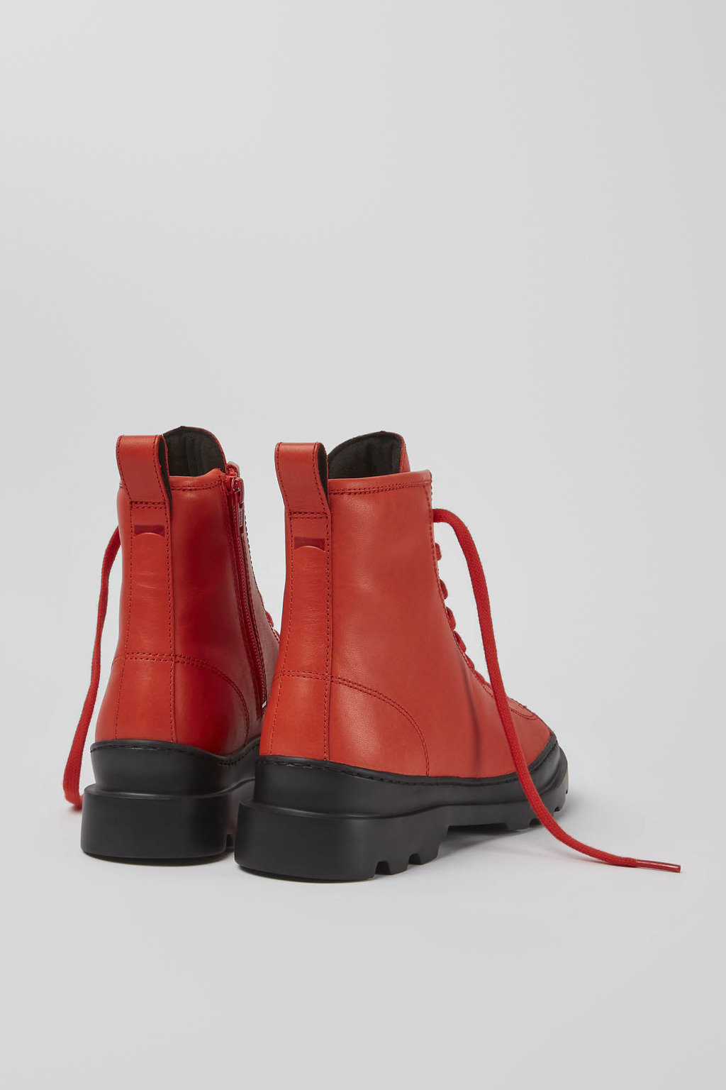 ★送料無料★CAMPER WOMENS BRUTUS WALKER BOOTS K400325-004 Brutus Black Ankle Boots for Women - Spring/Summer