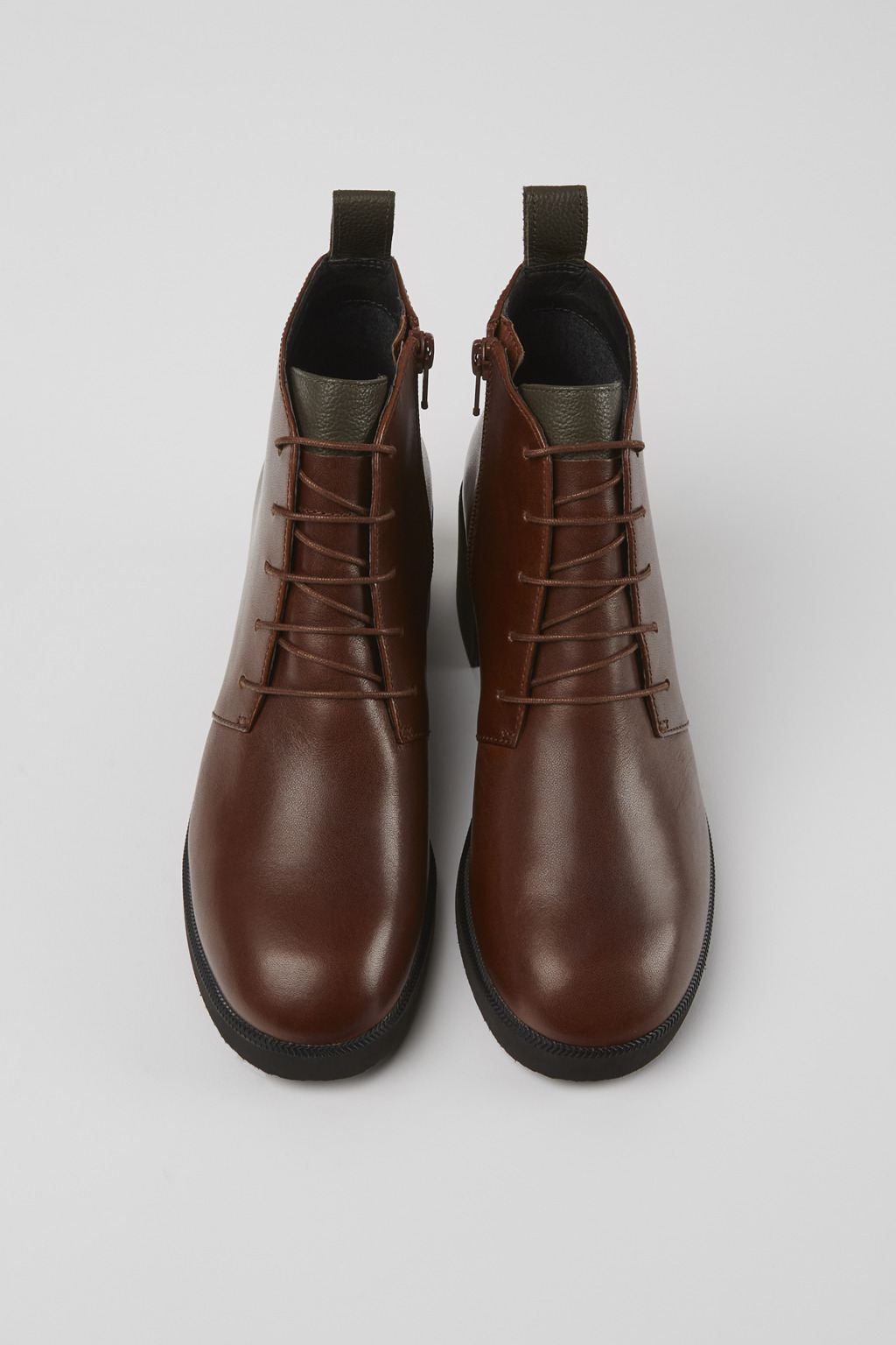 ショートブーツ・ブーティ CAMPER Woman Flat ankle boots Brown K400326-004 WONDER Right Brown Ankle Boots for Women - Spring/Summer collection