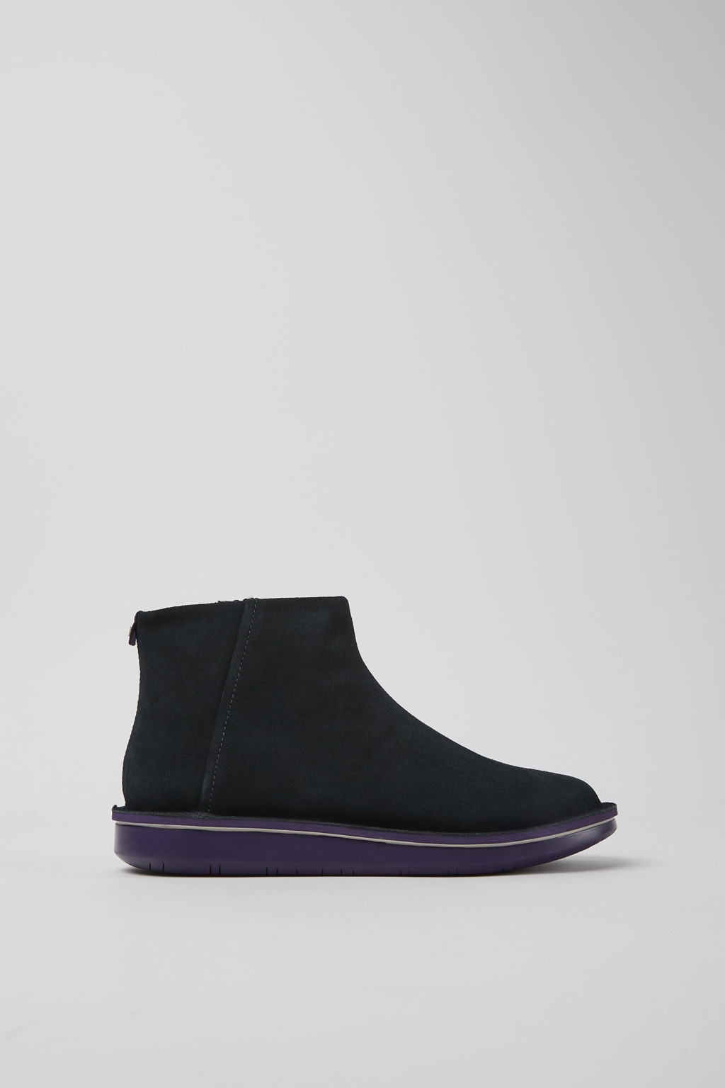ショートブーツ・ブーティ CAMPER Woman Flat ankle boots Grey K400391-003 FORMIGA 0 K400391-003_LF.jpg