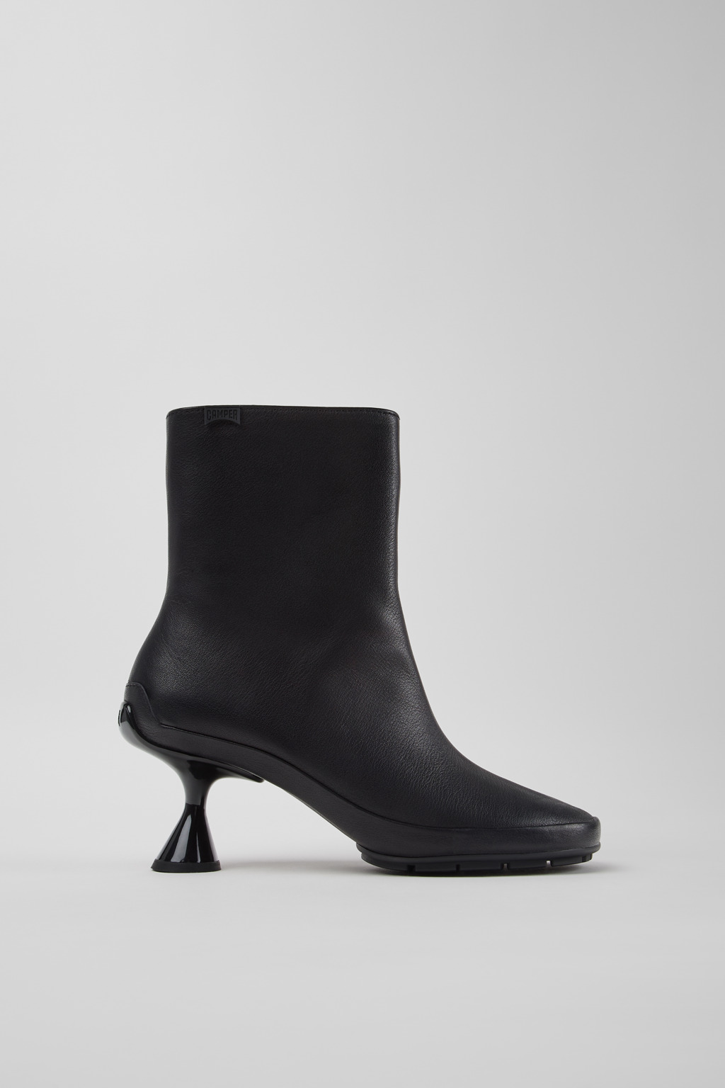 Right Black Formal Shoes for Women - Autumn / Winter collection