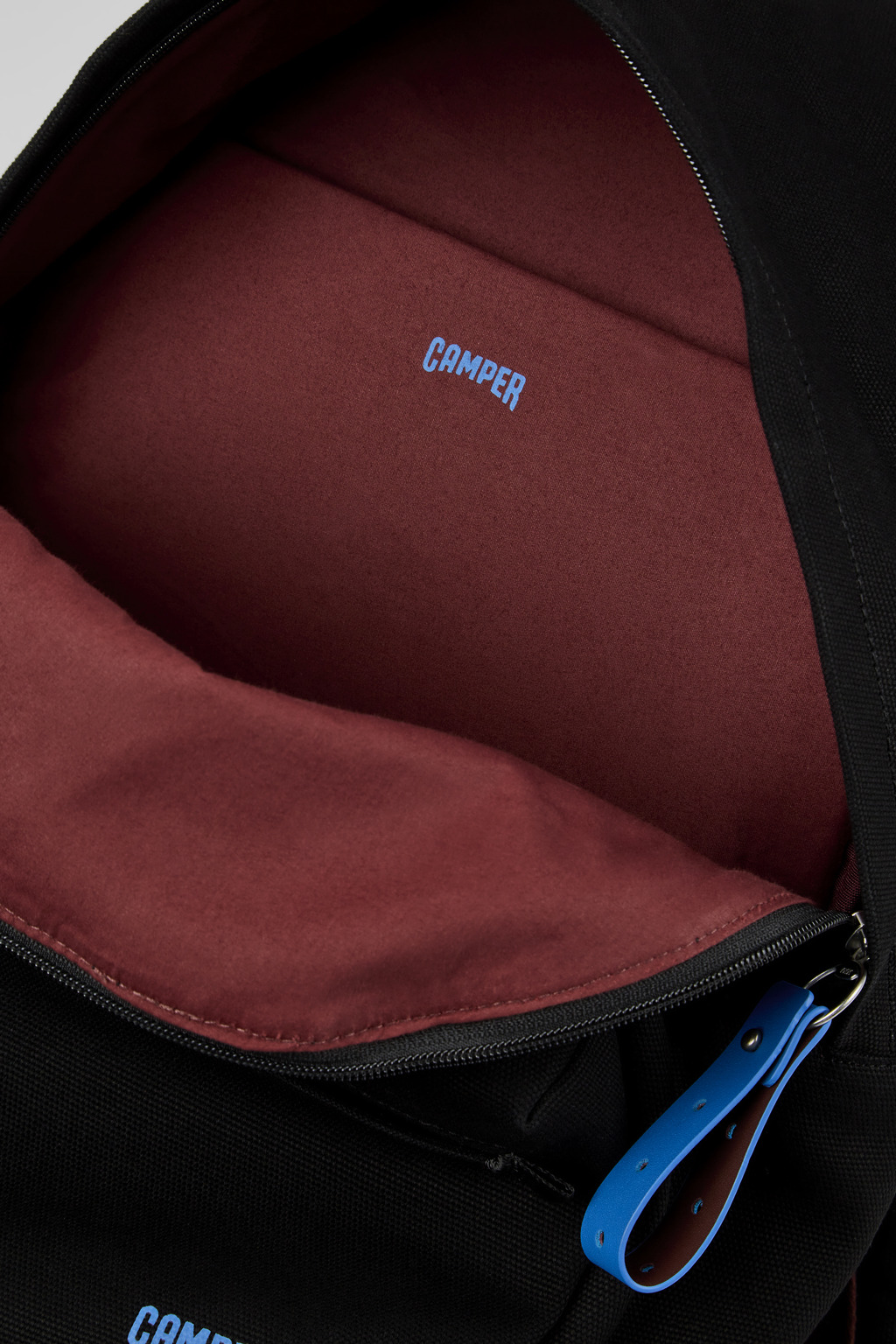 CAMPER カンペール Ugo リュック ブラウンオリーブ ユニセックス ユニセックス バックパック | カンペール（Camper）公式