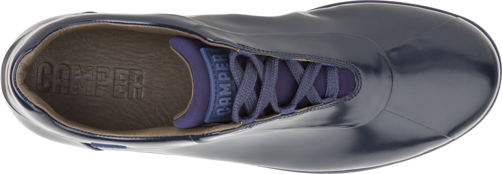 nike cushioned trainers