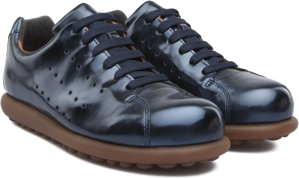 Pelotas for Women Shop our Fall collection Camper Pelotas for Women Shop our Fall collection Camper