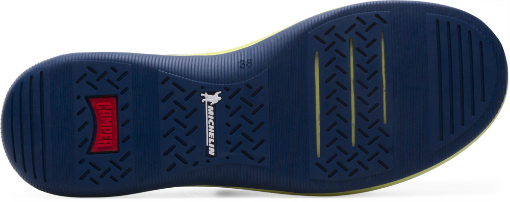 camper rolling shoes