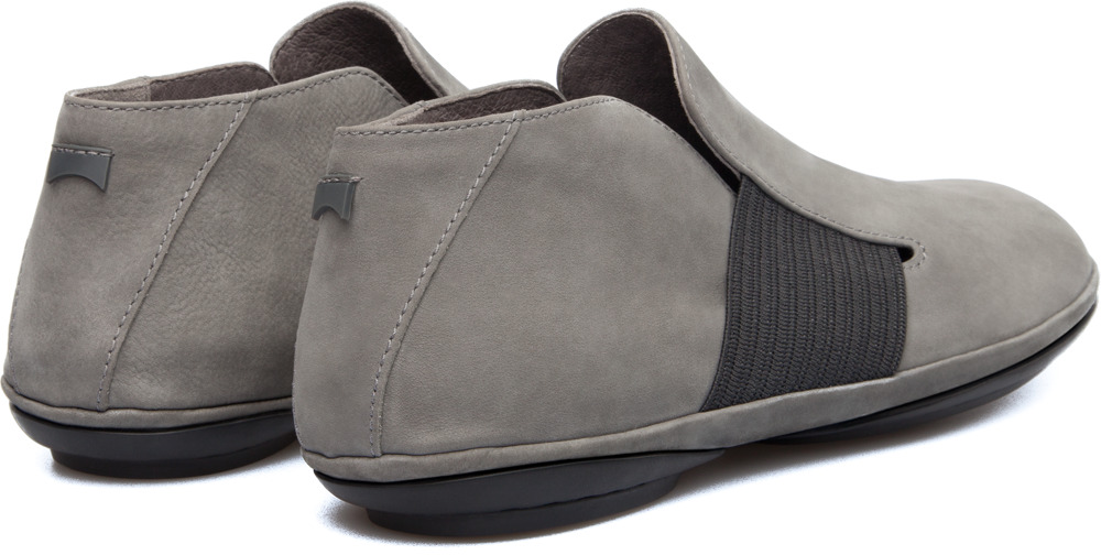 Right for Women Winter collection Camper USA