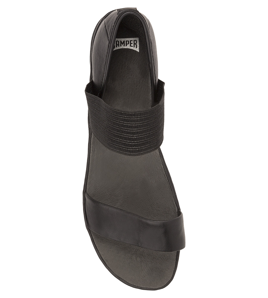 camper right sandal