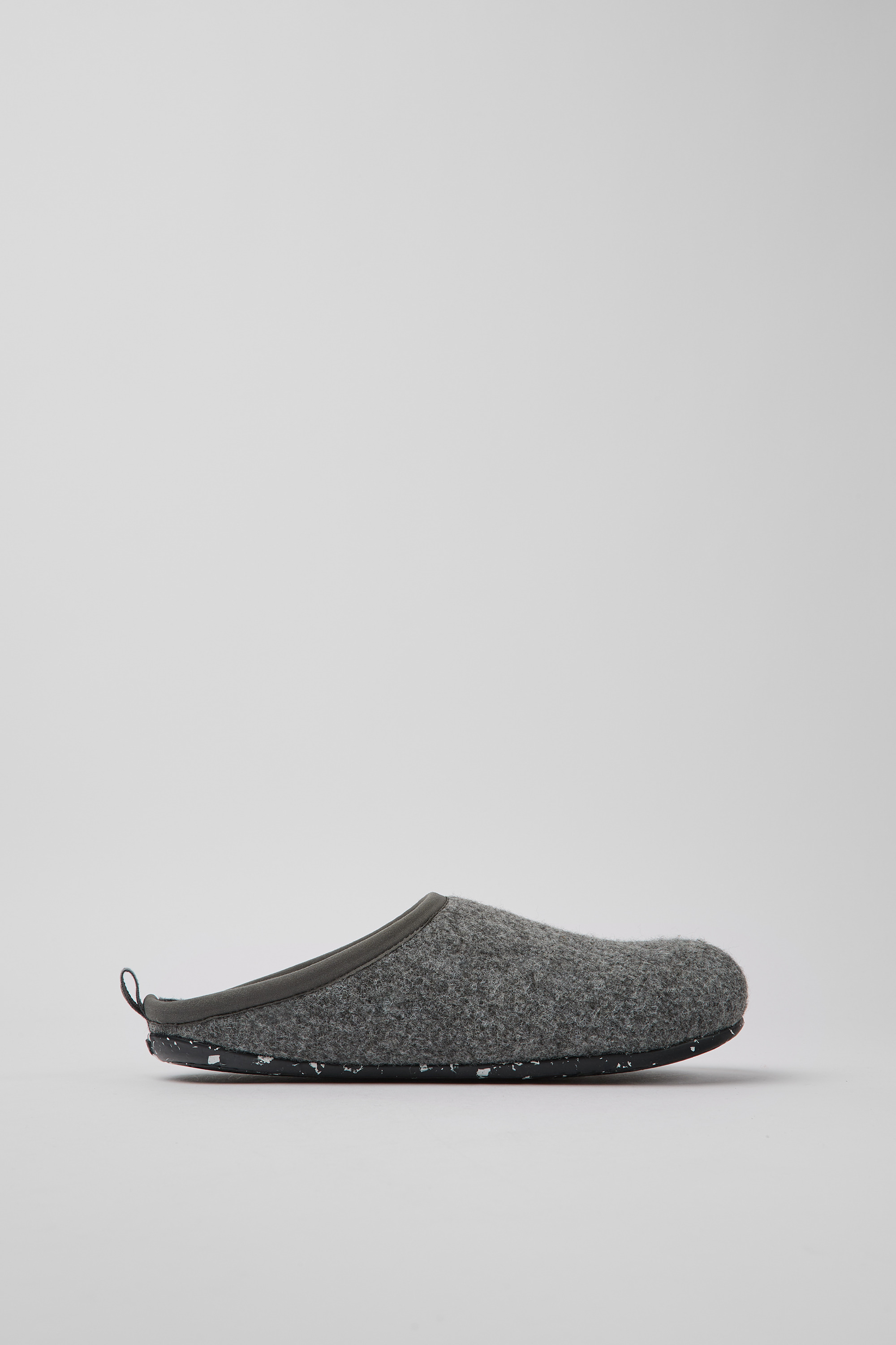 Wabi Grey Slippers for Women - collection - Camper