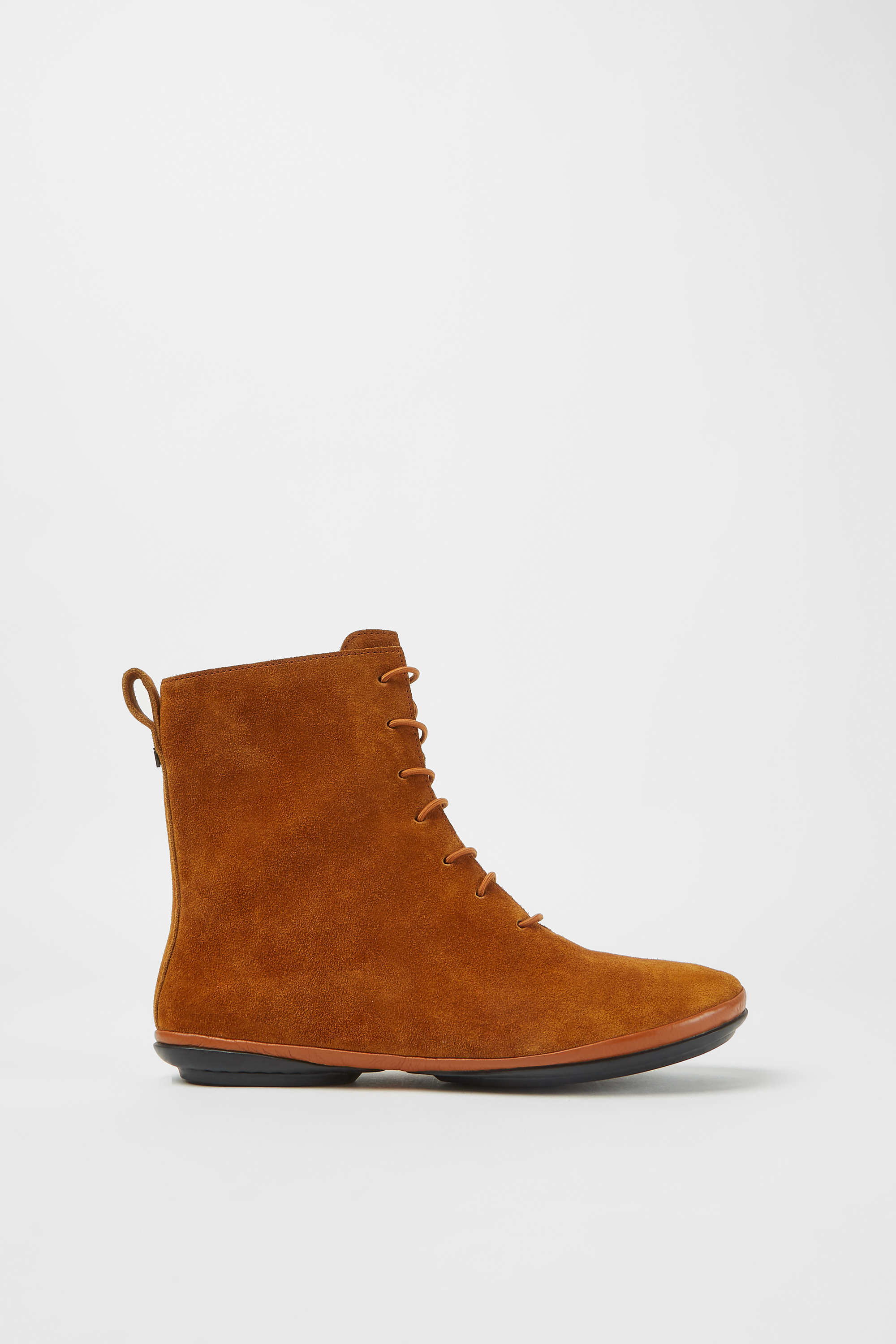 NESTLY BOOTIES BRANDY SUEDE – Dolce Vita