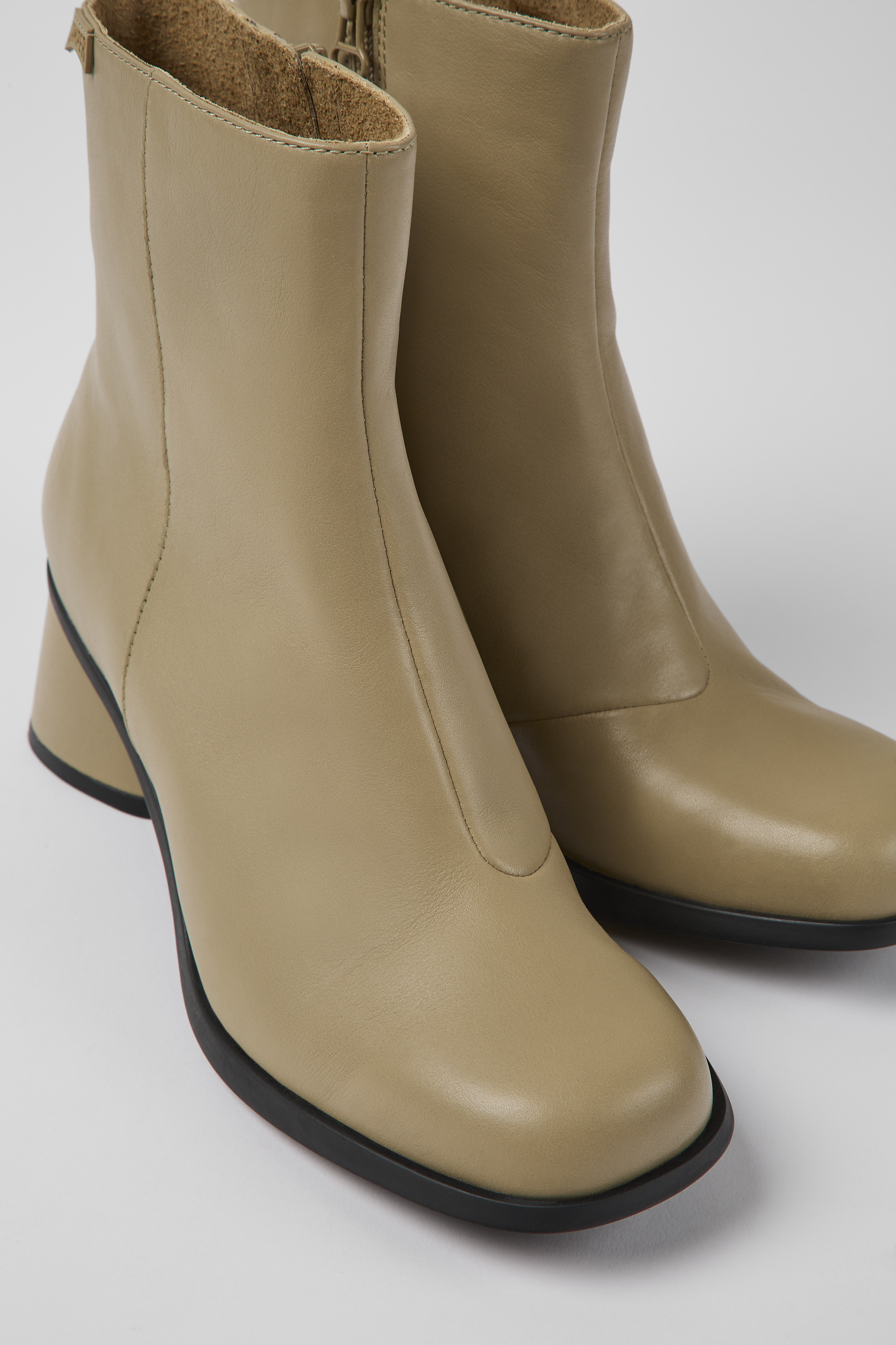 Beige Ankle Boots for Women - Autumn/Winter collection - Camper